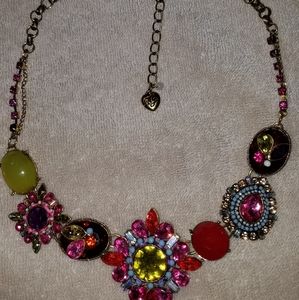 Betsey johnson necklace